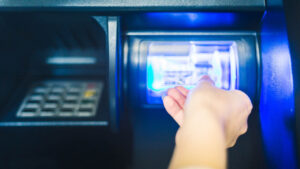 Kaloglian Advogados, Direito Imobiliário, Atraso na Entrega de Obra, Direito Empresarial, Direito Bancário Prescrição intercorrente em execuções Extinção de processo por inatividade do credor Prazos prescricionais de títulos executivos Execução de cédula de crédito bancário Execução de cheque judicial Prescrição intercorrente no direito civil Inatividade do credor em execuções Extinção de dívidas sem pagamento